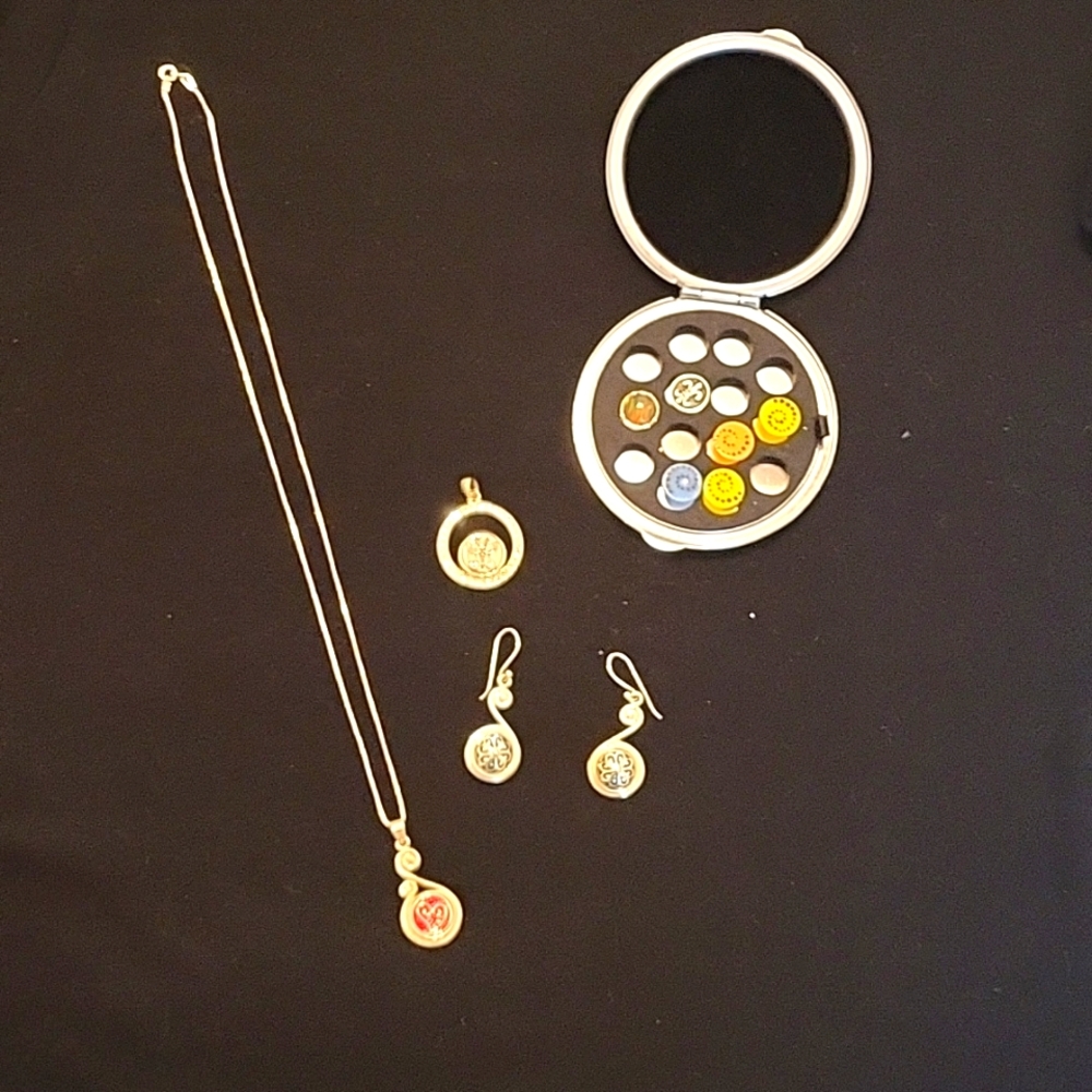 Sterling Silver Kameleon Jewelry Pendants and Earrings